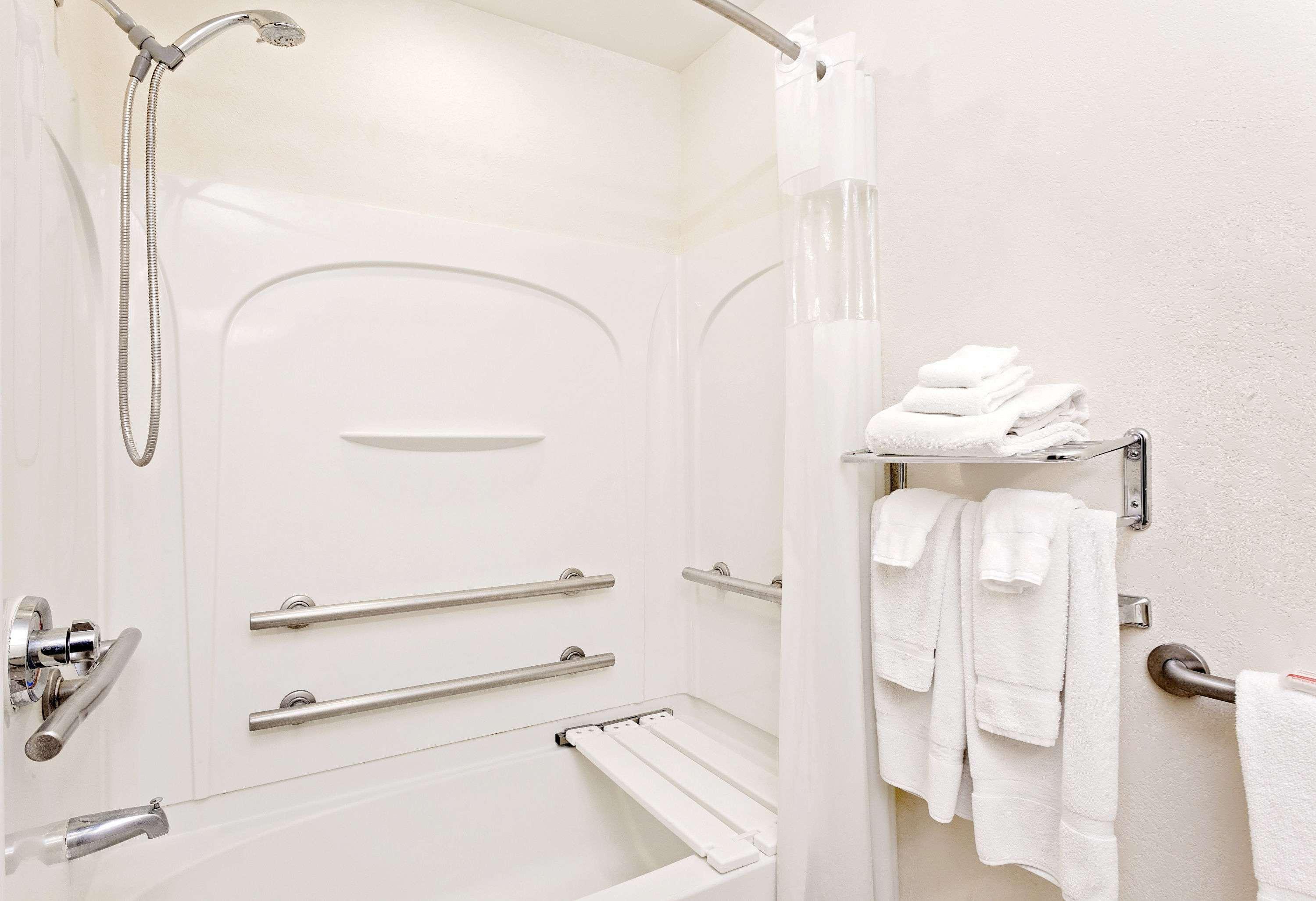 Hotel Microtel & By Wyndham